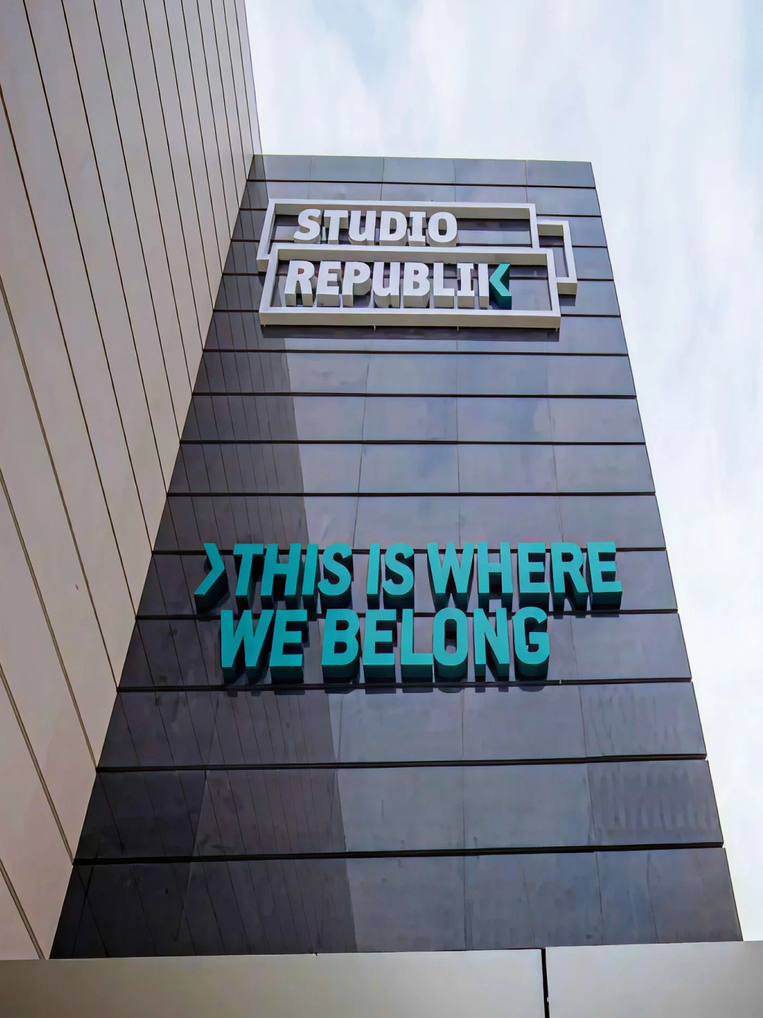 Studio Republik Fitness Center